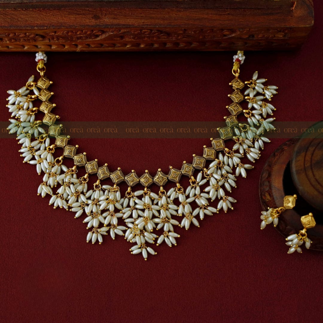 Guttapusalu Rice Pearl Necklace