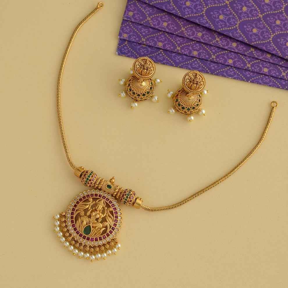 Lakshmi Necklace With Earrings
