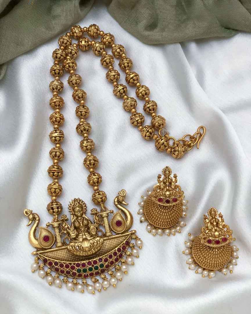 Regal Lakshmi Swan Pendant Haram