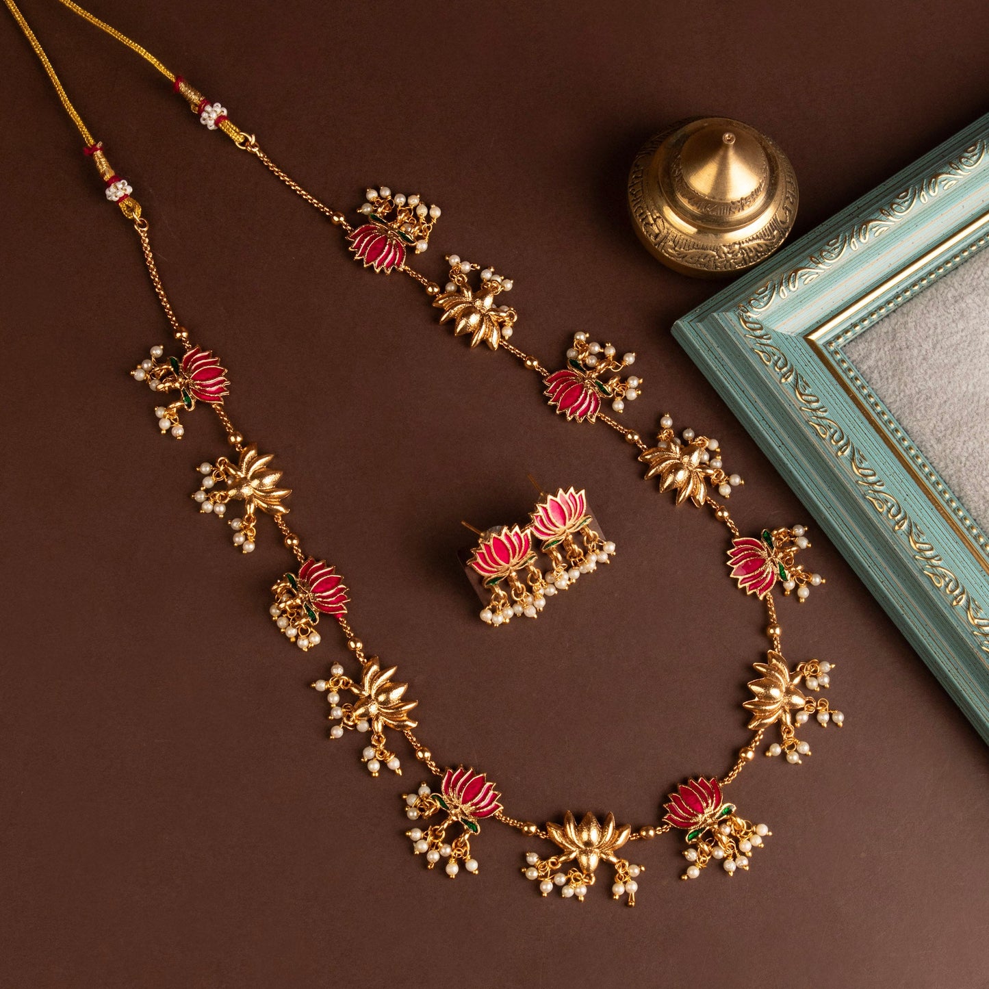 Pink Lotus x Gold Lotus With Pearl With Earrings Haram