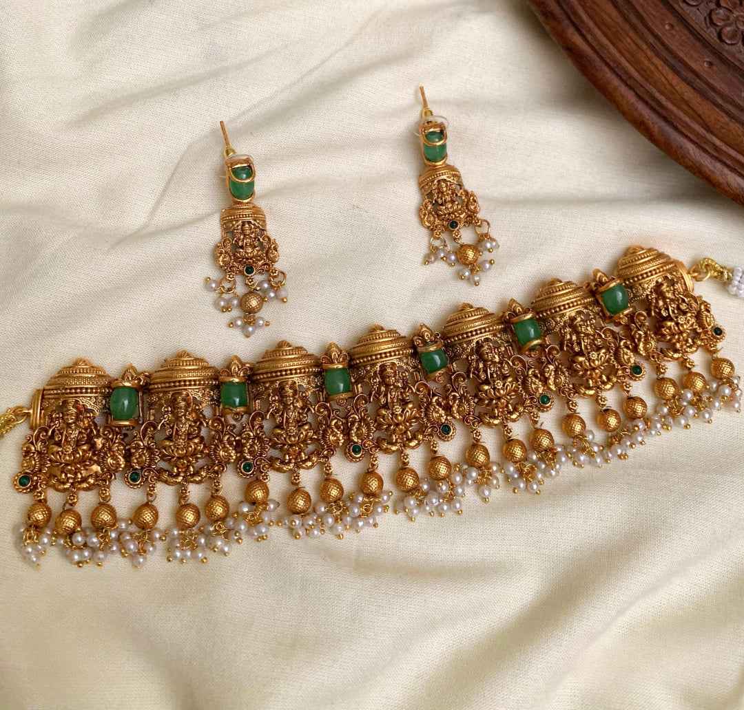 Preamium lakshmi choker
