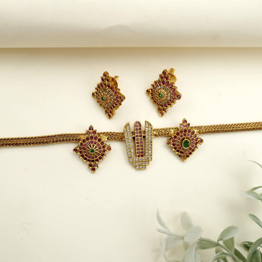 AD Kemp Thiruman Shankh Chakra Necklace Set