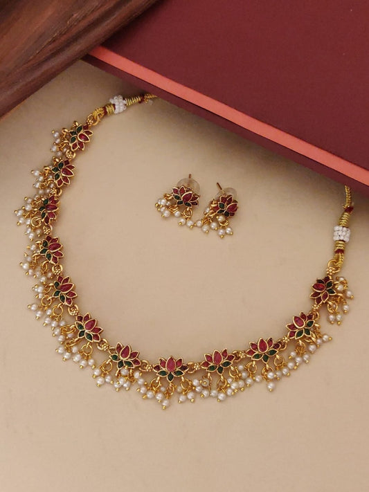 Kemp Lotus With Pearl
