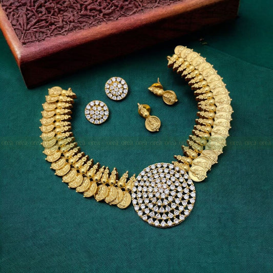 AD Pendant x coin necklace with two matching earrings
