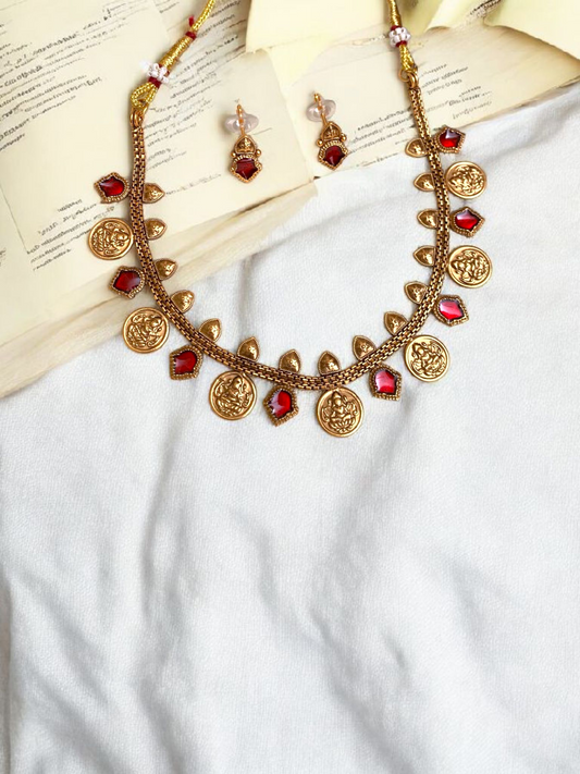 Red Nagapadam x Coin With Earrings