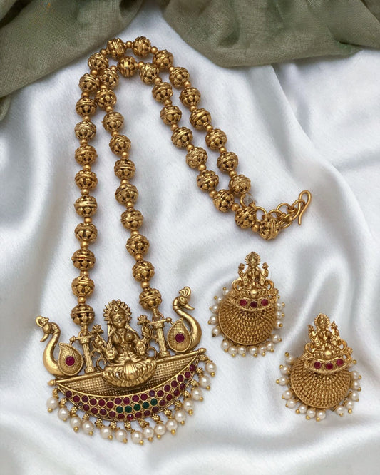 Regal Lakshmi Swan Pendant Haram