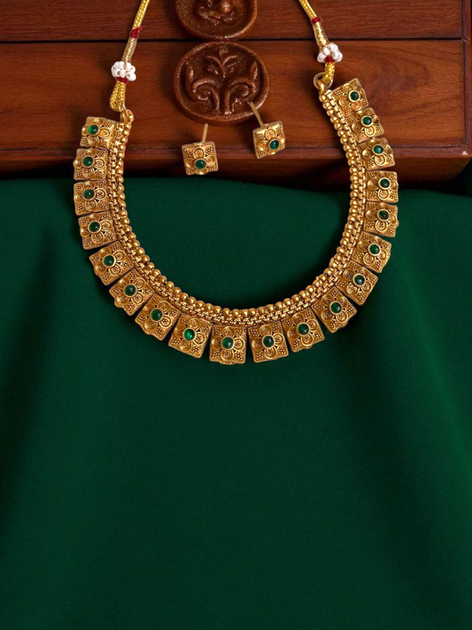 Regal Square Temple Necklace With Earrings (Green)