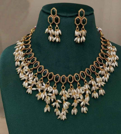 Green Colour Necklace With Rice Pearl